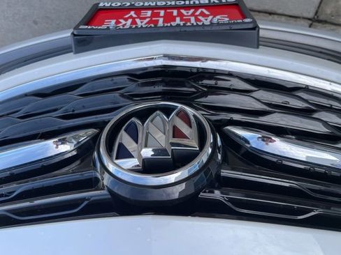 Used 2022 Buick Encore GX Essence w/ Experience Buick Package image 19