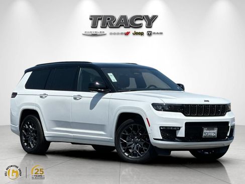 Used 2023 Jeep Grand Cherokee L Summit AWD/4WD image 1