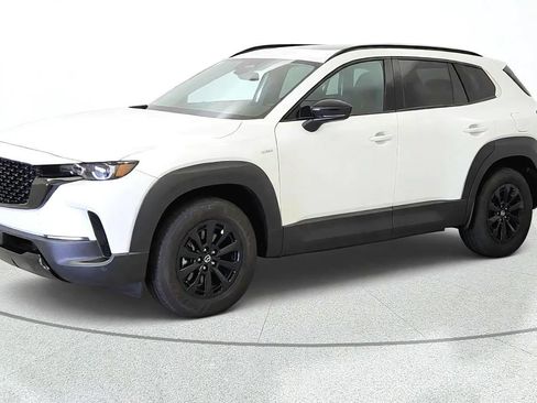 Used 2025 MAZDA CX-50 AWD 2.5 Hybrid w/ Premium Pkg image 4