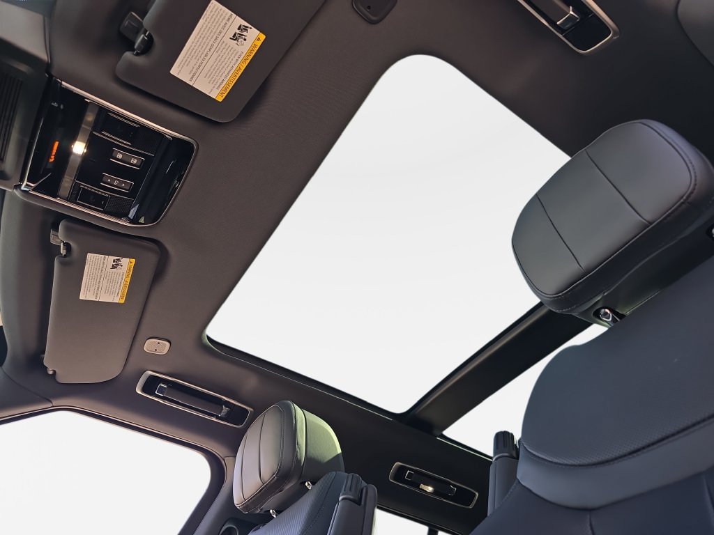 New 2026 Land Rover Range Rover SE AWD/4WD image 31