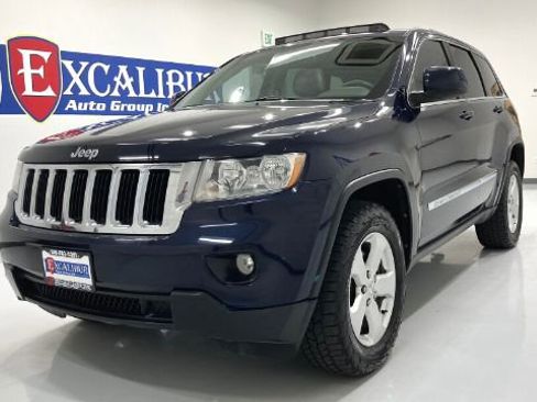 Used 2012 Jeep Grand Cherokee Laredo AWD/4WD image 14
