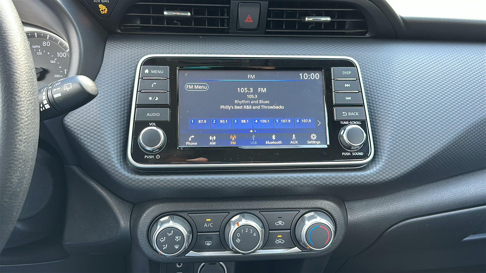 Certified 2024 Nissan Kicks S FWD image 17