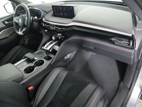 Used 2023 Acura MDX A-Spec image 18