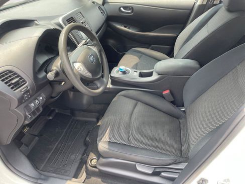 Used 2016 Nissan Leaf S w/ Charger Package FWD image 9