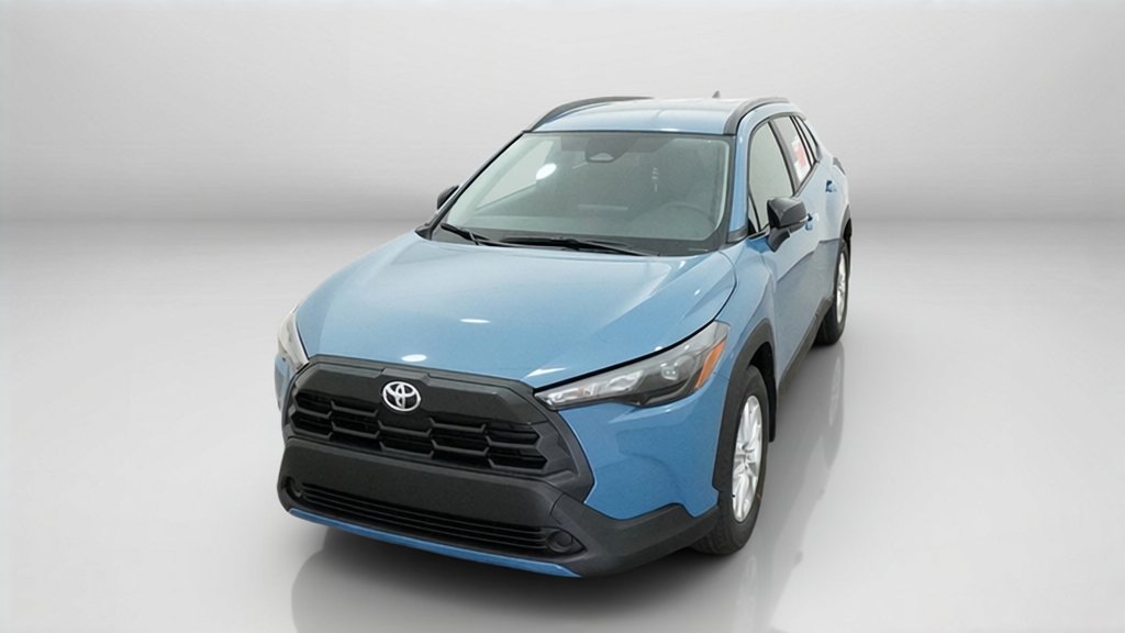 New 2026 Toyota Corolla Cross LE FWD image 3