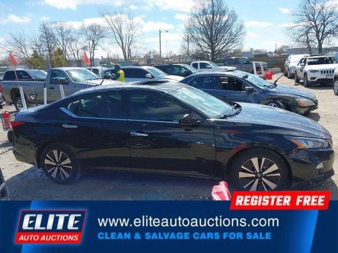 Used 2021 Nissan Altima 2.5 SL FWD image 26