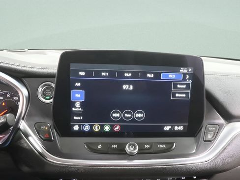 Used 2025 Chevrolet Blazer LT AWD/4WD image 11