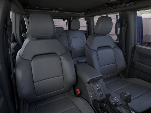 New 2026 Ford Bronco Badlands w/ Sasquatch Package AWD/4WD image 10