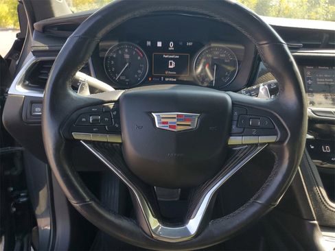 Used 2021 Cadillac XT6 Sport image 14