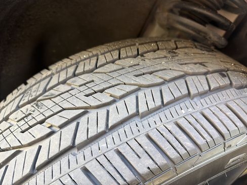 Used 2025 Chevrolet Traverse RS w/ LPO, Floor Liner Package image 12