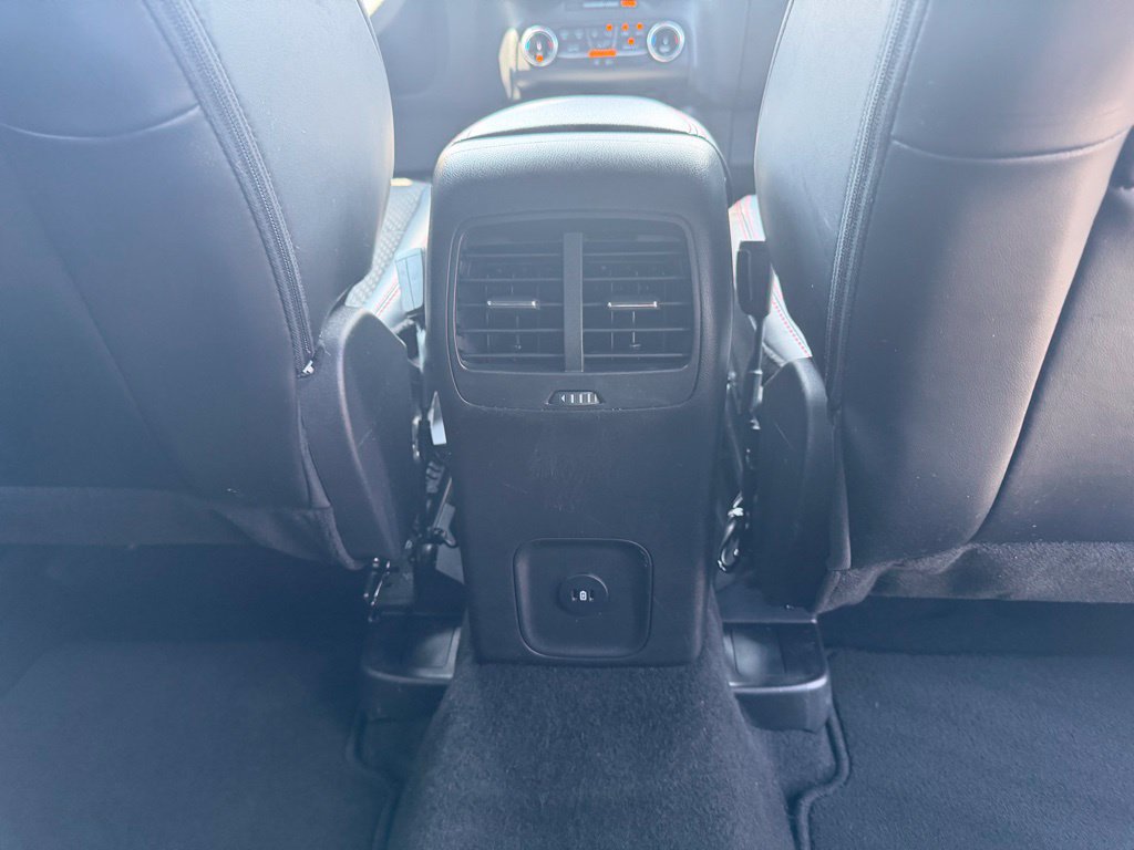 Used 2025 Ford Escape ST-Line FWD image 35