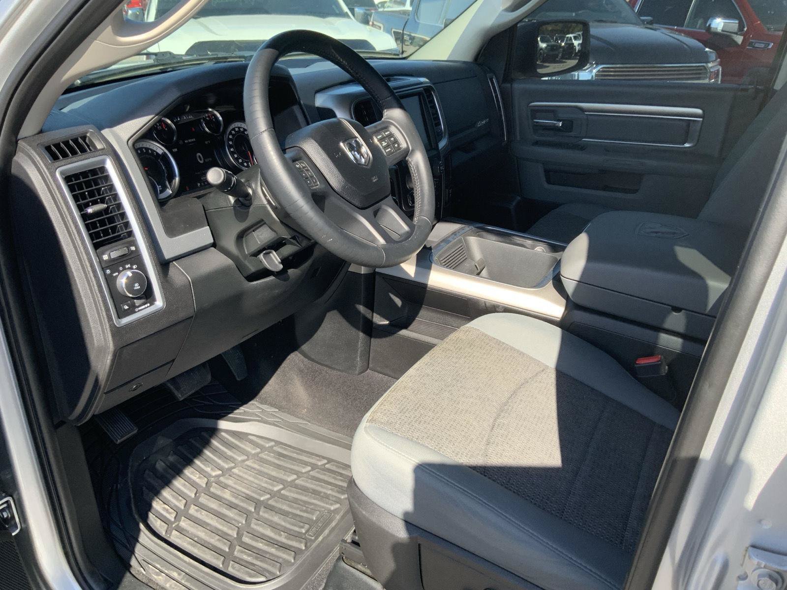 Used 2017 RAM 1500 Big Horn AWD/4WD image 21