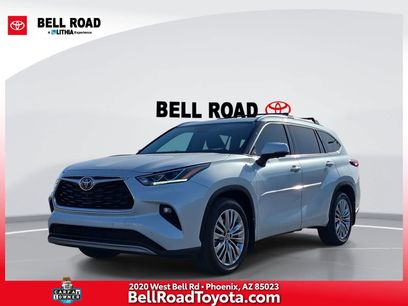 Used 2024 Toyota Highlander Platinum