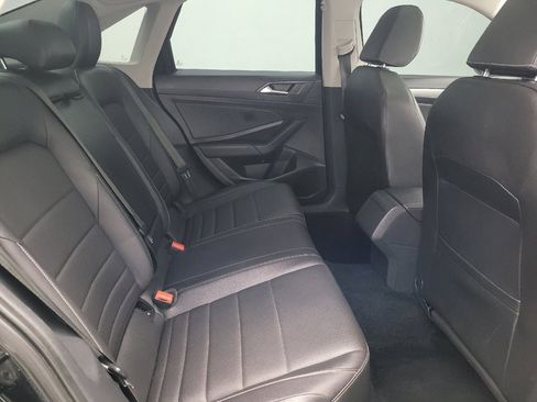 Used 2021 Volkswagen Jetta S image 19