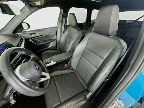 Used 2025 BMW X1 xDrive28i AWD/4WD image 33