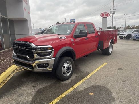 New 2026 RAM 5500 Tradesman w/ Chrome Appearance Group image 7