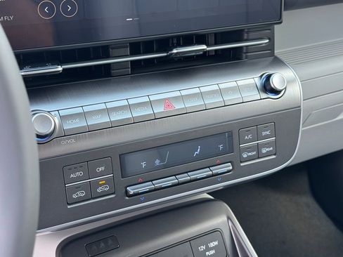 New 2026 Hyundai Kona SEL Premium AWD/4WD image 23