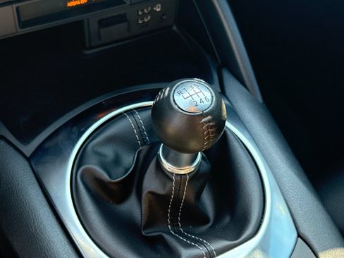 Used 2023 MAZDA MX-5 Miata Club w/ Weather Package RWD image 14