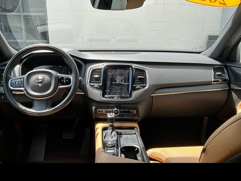 Used 2021 Volvo XC90 T6 Inscription AWD/4WD image 4