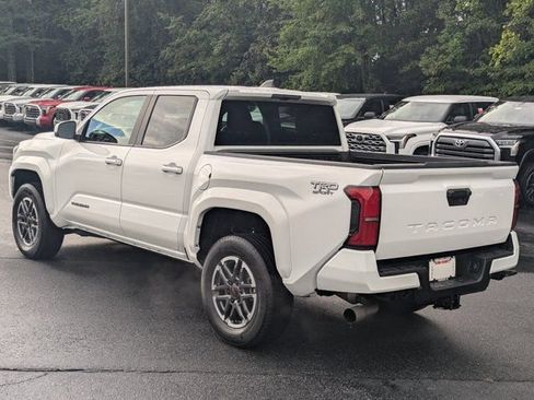 Used 2026 Toyota Tacoma TRD Sport RWD image 5