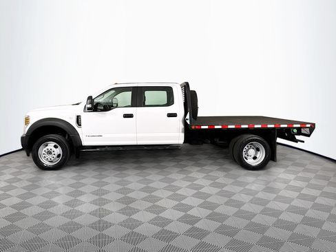Used 2018 Ford F550 4x4 Crew Cab Super Duty image 4