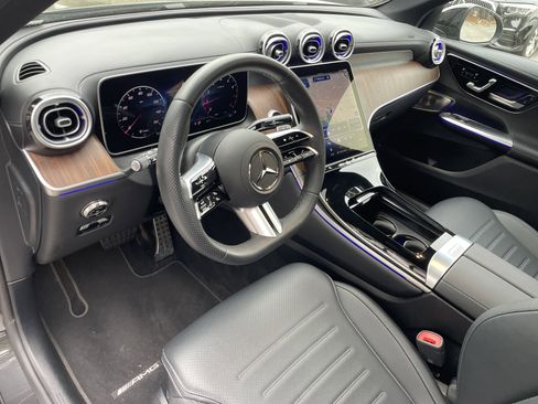 Certified 2025 Mercedes-Benz GLC 300 image 20