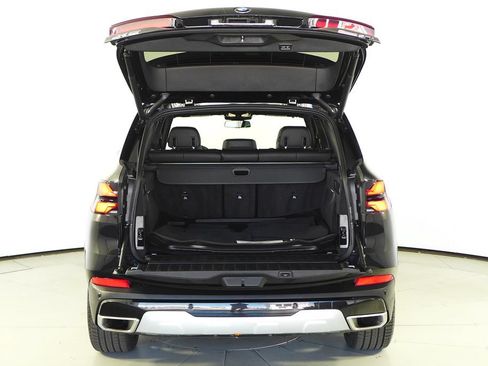 Used 2024 BMW X5 sDrive40i w/ Parking Assistance Package RWD image 10
