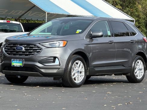 Used 2022 Ford Edge SEL image 7