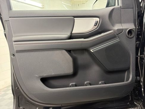 New 2025 Ford Expedition Max Active image 16