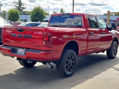 New 2026 RAM 2500 Big Horn AWD/4WD image 7