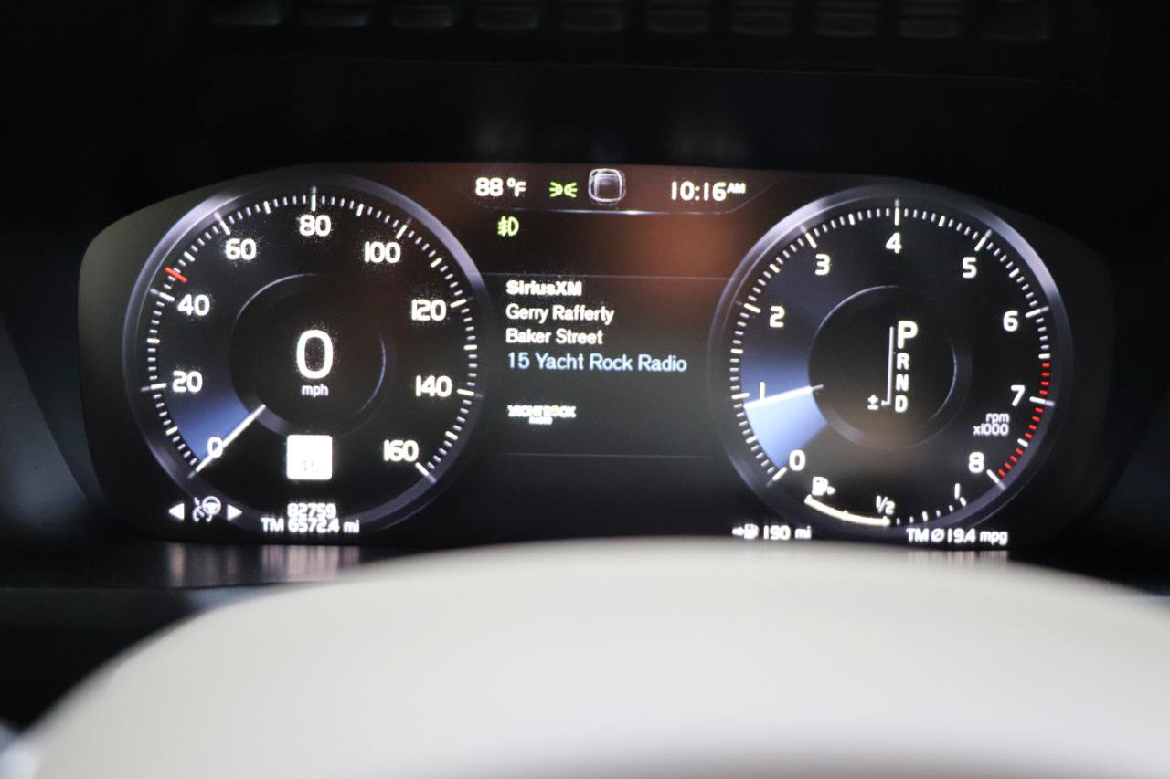 Used 2019 Volvo XC90 T6 Momentum w/ Advanced Package AWD/4WD image 14