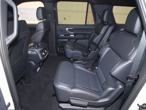 New 2025 Ford Expedition Max Platinum w/ Stealth Performance Package image 13