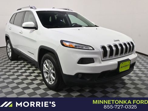 Used 2015 Jeep Cherokee Latitude image 1