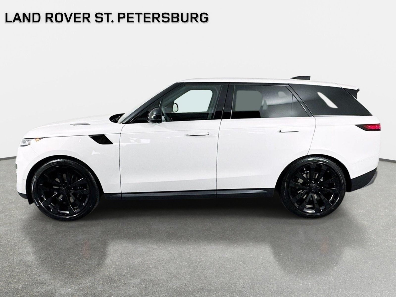 New 2026 Land Rover Range Rover Sport SE AWD/4WD image 8