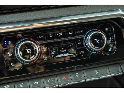 New 2026 GMC Sierra 2500 Denali w/ Denali Reserve Package AWD/4WD image 30