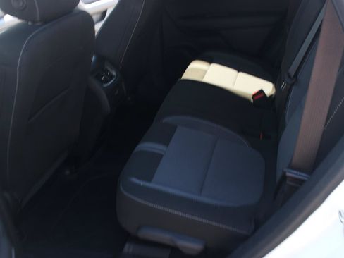 Used 2024 Chevrolet Blazer LT w/ Convenience Package FWD image 23