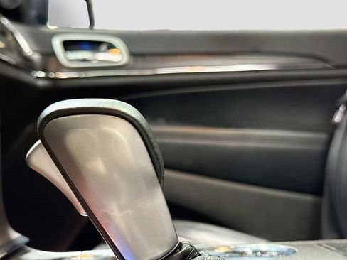 Used 2018 Jeep Grand Cherokee Limited image 17