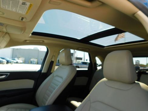 Used 2023 Ford Edge SEL w/ Convenience Package AWD/4WD image 15