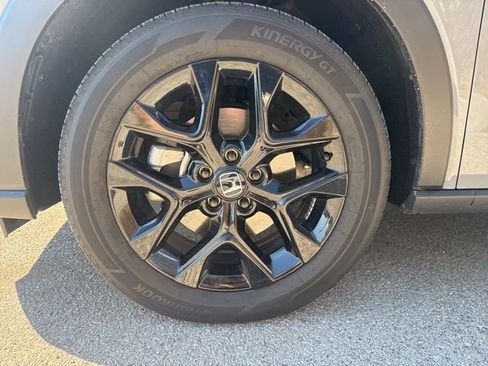 Certified 2024 Honda HR-V Sport image 8