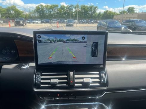 Used 2023 Lincoln Navigator Black Label AWD/4WD image 25