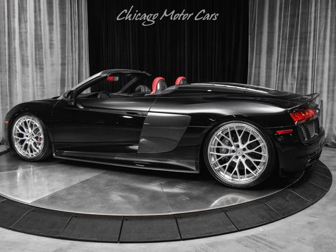 Used 2018 Audi R8 V10 plus AWD/4WD image 3