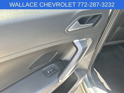 Used 2020 Volkswagen Tiguan SE R-Line FWD image 12