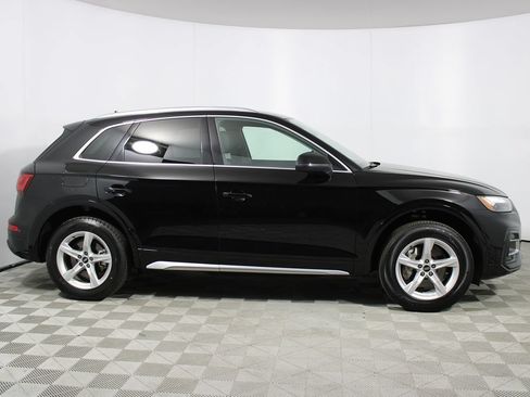 Used 2023 Audi Q5 2.0T Premium w/ Convenience Package AWD/4WD image 24