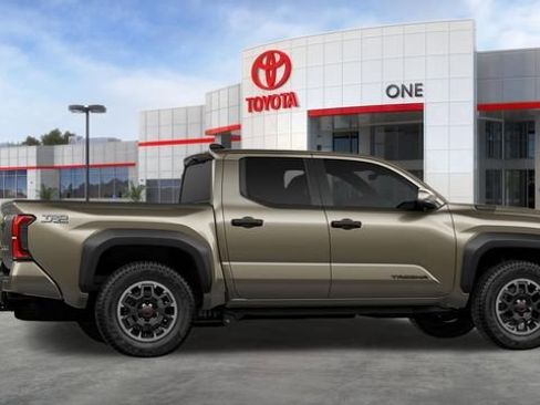 New 2026 Toyota Tacoma TRD Off-Road AWD/4WD image 15