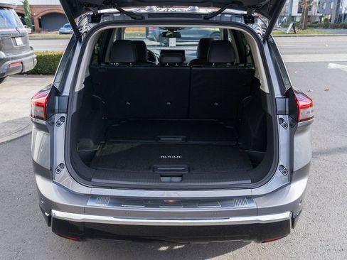 New 2026 Nissan Rogue Platinum w/ Tech Package AWD/4WD image 8