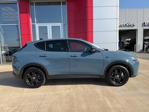 Used 2024 Dodge Hornet R/T Plus w/ Tech Pack Plus w/o Parking image 3