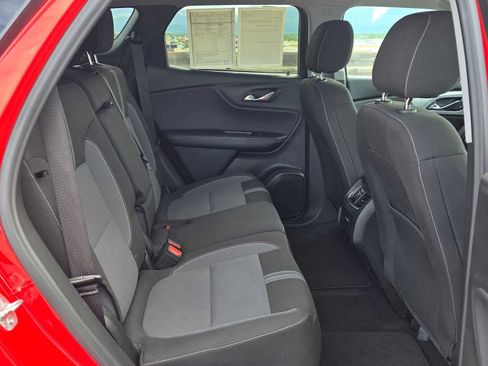Used 2025 Chevrolet Blazer LT AWD/4WD image 12
