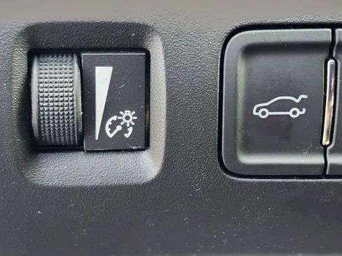 Used 2014 Chevrolet Impala LT w/ Premium Seating Package image 19