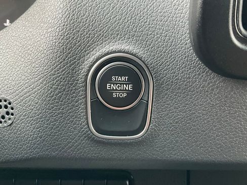 Used 2021 Mercedes-Benz Sprinter 144 Cargo image 10