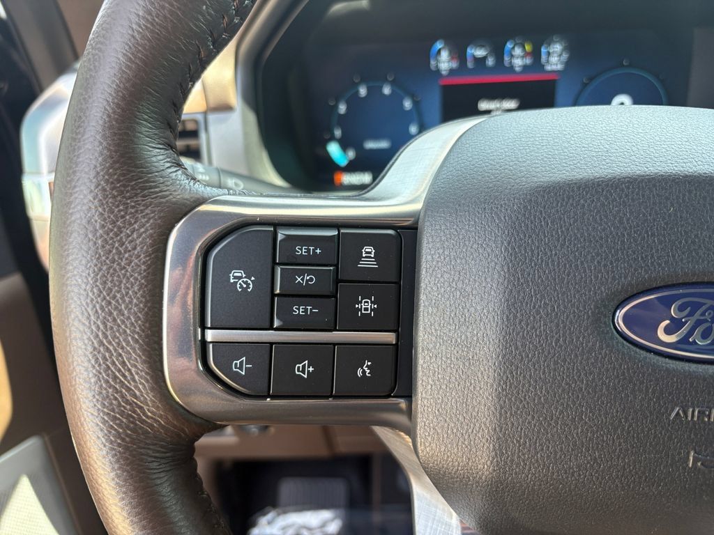 Used 2025 Ford F150 King Ranch w/ FX4 Off-Road Package AWD/4WD image 19